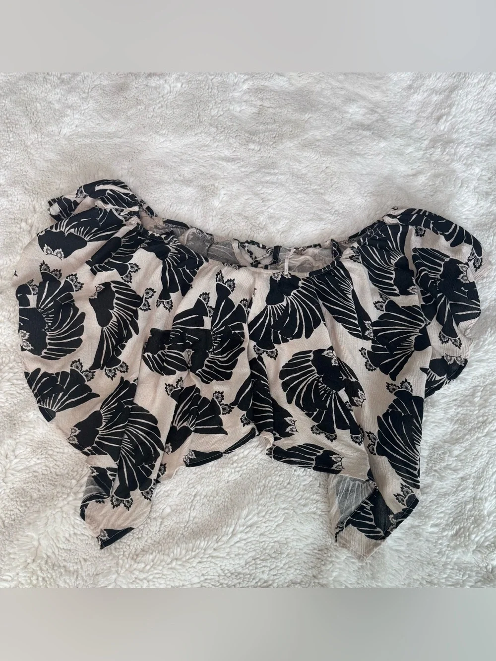 Free People Tan & Black Printed Puff Sleeve Top
